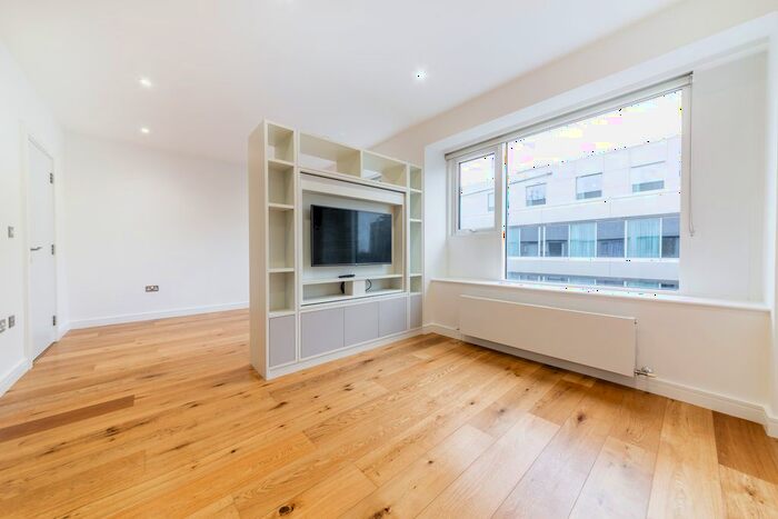 Studio To Rent In Central House, Lampton Road, Hounslow, Middlesex, TW3