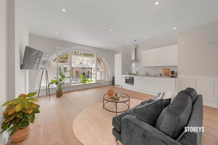 1 Bedroom Apartment To Rent In Shoreditch High Street, Shoreditch, E1