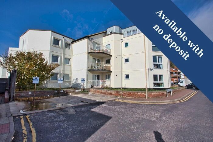 3 Bedroom Flat To Rent In Sandgate High Street, Sandgate, Folkestone, CT20