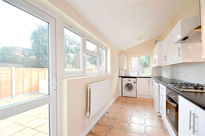 3 Bedroom Detached House To Rent In Grant Road, Croydon, CR0