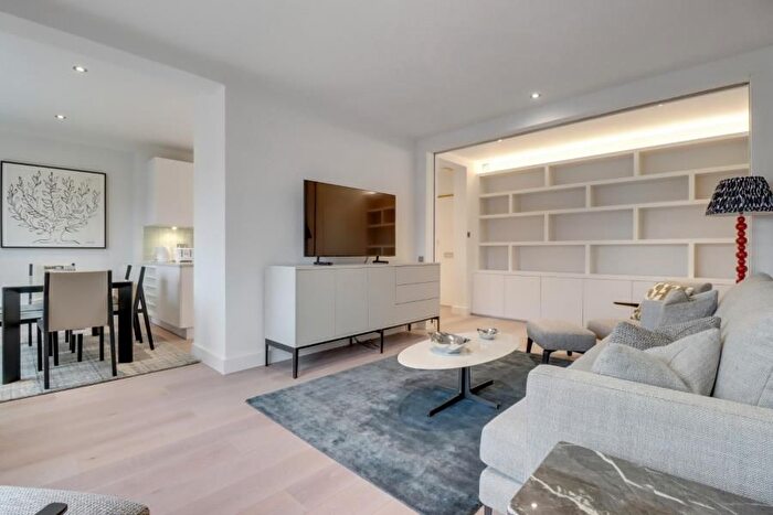 2 Bedroom Flat To Rent In Grove End Road, St Johns Wood, NW8