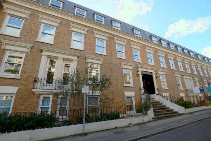 1 Bedroom Flat To Rent In Frederick Street, Aldershot GU11