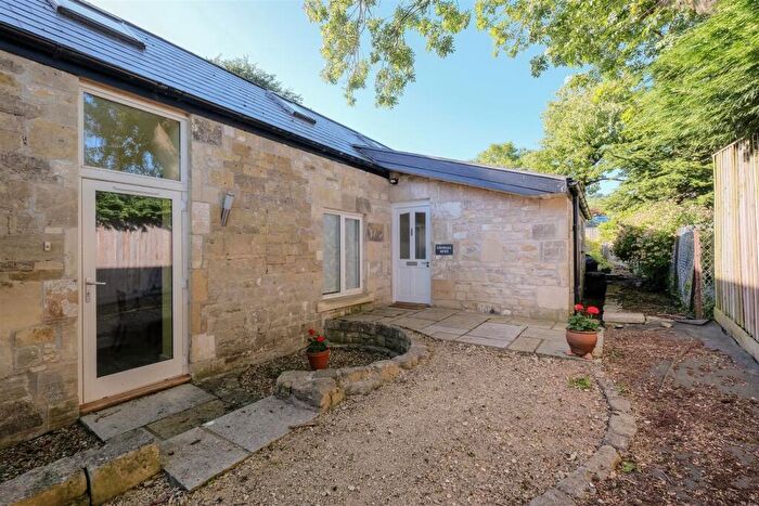 2 Bedroom Apartment To Rent In Gloucester Road, Bath, BA1