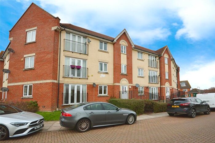 1 Bedroom Flat To Rent In Teasel Crescent, London, SE28
