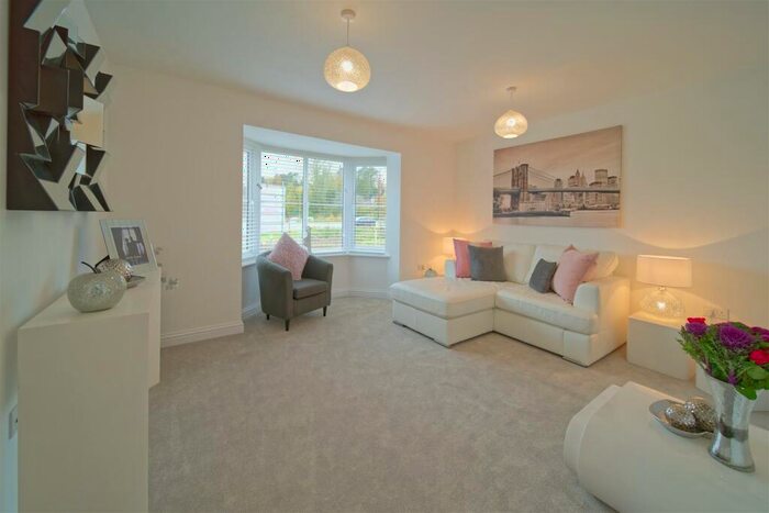 4 Bedroom Detached House For Sale In Berry Way, Beacon Bottom, Park Gate, SO31