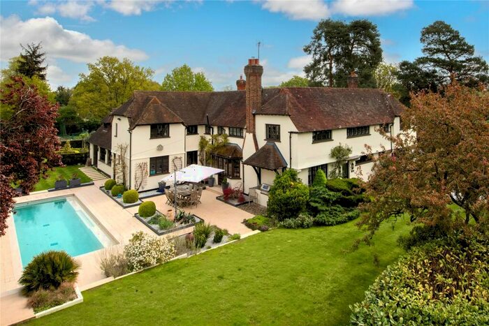 6 Bedroom Detached House For Sale In Mount Road, Chobham, Surrey, GU24