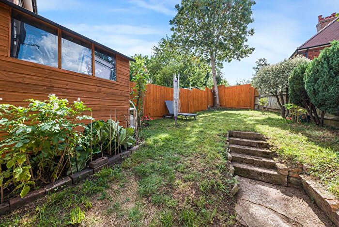 2 Bedroom Semi-Detached House For Sale In Kingsground, Eltham, London, SE9