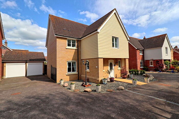 4 Bedroom Detached House For Sale In Anchorage View, St. Lawrence, Southminster, CM0