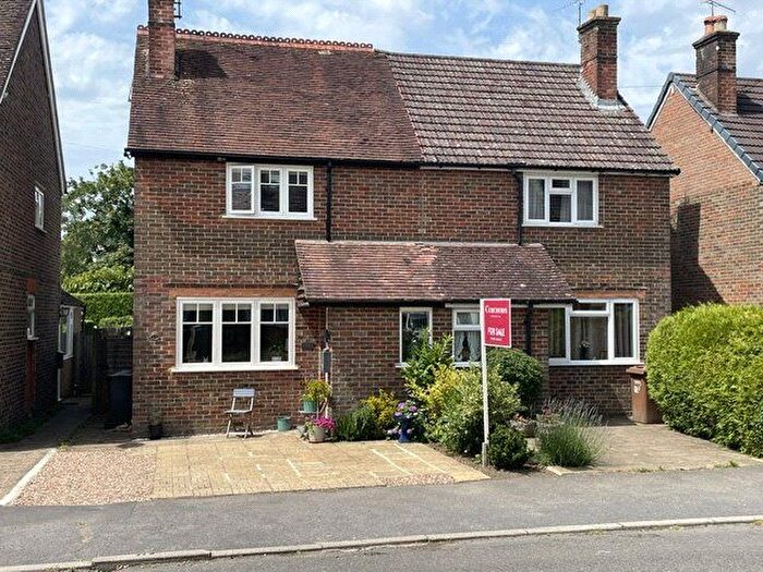 2 Bedroom Semi-Detached House For Sale In The Mount, Cranleigh, GU6