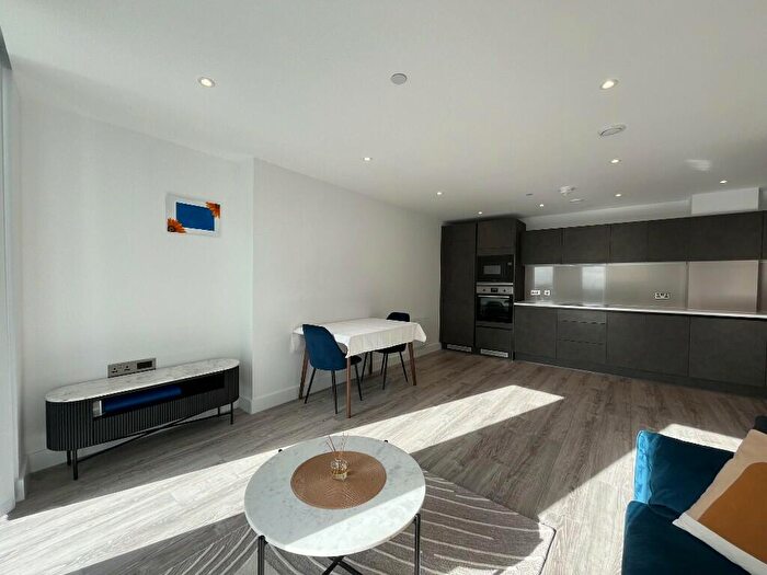 1 Bedroom Flat To Rent In The Blade, Silvercroft Street, Manchester, Greater Manchester, M15