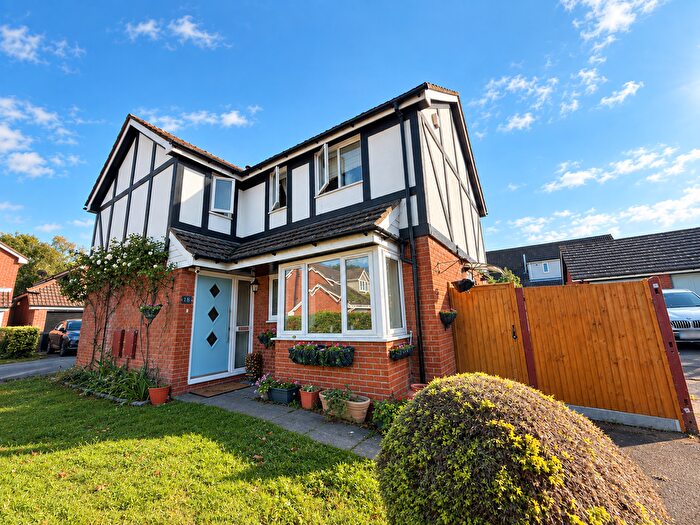 4 Bedroom Detached House To Rent In Khandala Gardens, Waterlooville, Hampshire, PO7