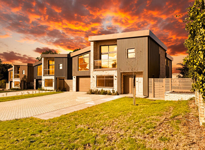 4 Bedroom Detached House For Sale In How Gardens, The How, St Ives, PE27