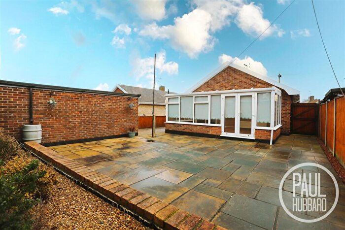 2 Bedroom Detached Bungalow For Sale In Fern Avenue, Oulton Broad, NR32
