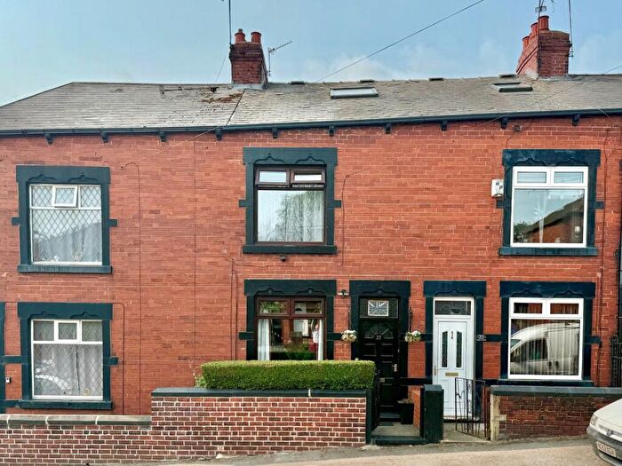 3 Bedroom Terraced House To Rent In Belgrave Road, Barnsley, S71