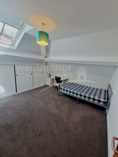 2 Bedroom Apartment To Rent In A Welford Place, Leicester, Leicestershire, LE1