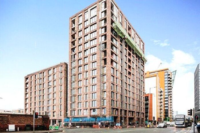 2 Bedroom Flat To Rent In Bendix Street, Manchester, M4