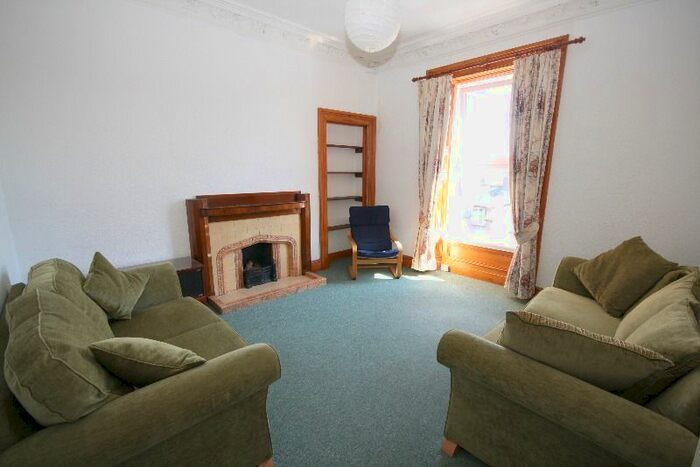 2 Bedroom Flat To Rent In Blackness Road, West End, Dundee, DD2