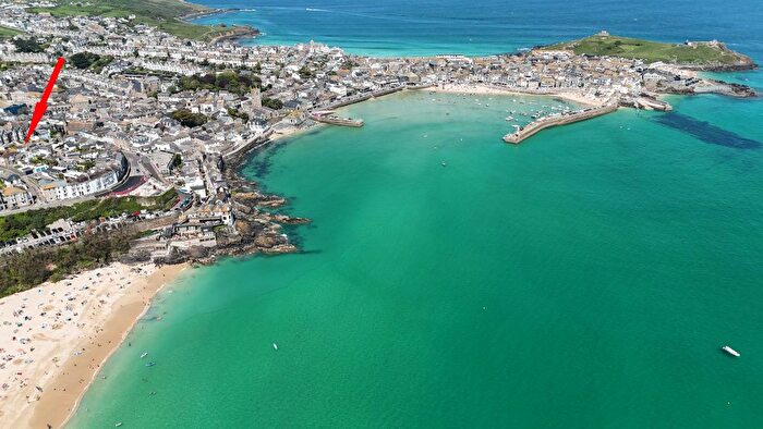 4 Bedroom Town House For Sale In Albert Place, St Ives, Cornwall, TR26