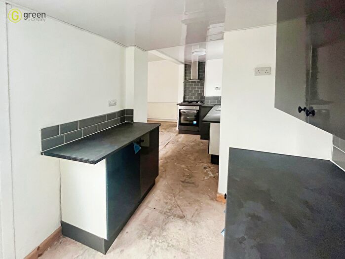 2 Bedroom Semi-Detached House For Sale In Foden Road, Great Barr, Birmingham, B42