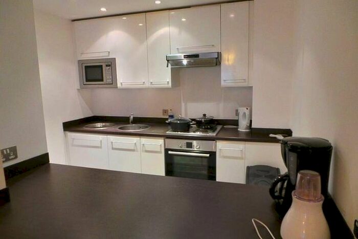 2 Bedroom Flat To Rent In Lower Ormond Street, Manchester, M1