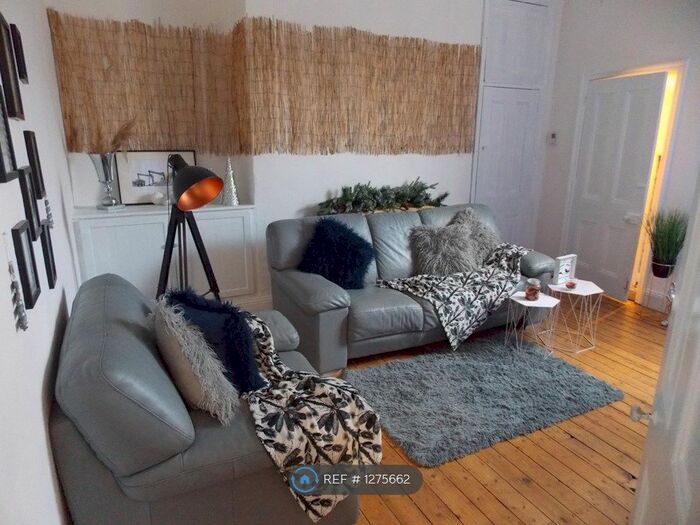 3 Bedroom Flat To Rent In Trewhitt Road, Newcastle Upon Tyne NE6