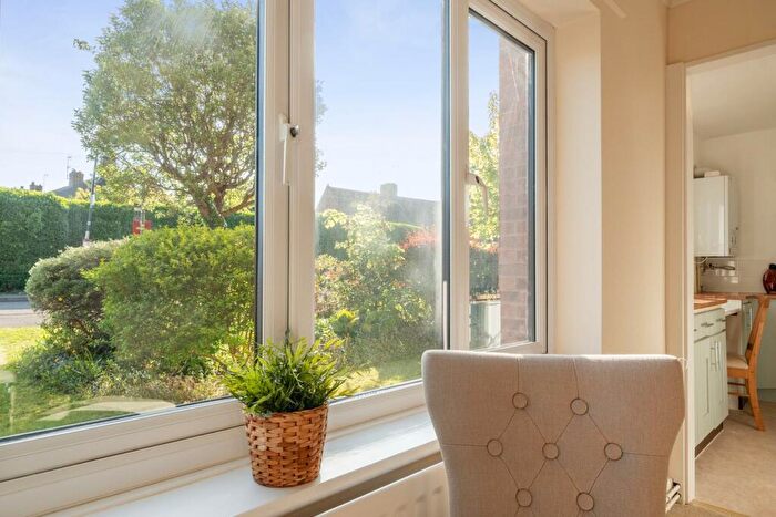 1 Bedroom Retirement Property For Sale In Knights Lane, Tiddington, Stratford-upon-Avon, CV37