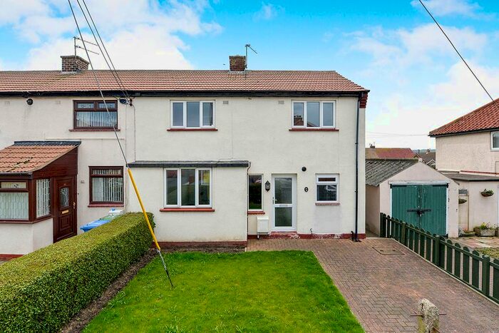 2 Bedroom Terraced House To Rent In Seaton Crescent, Staithes, Saltburn-By-The-Sea, Cleveland, TS13