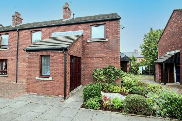 2 Bedroom Flat To Rent In Sowerby Court, Richardson Street, Carlisle, CA2