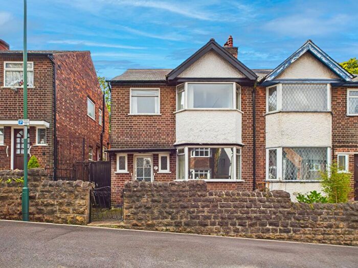3 Bedroom Semi Detached House For Sale In St. Judes Avenue, Nottingham, NG3