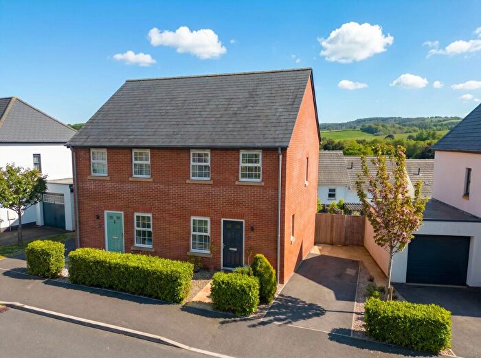 2 Bedroom Semi Detached House For Sale In Tarka Way, Crediton, EX17