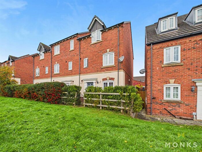4 Bedroom Town House For Sale In Barber Close, Oswestry, SY11