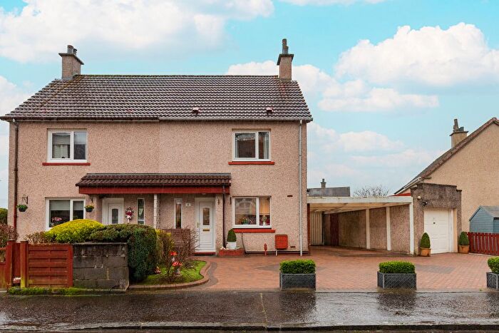 2 Bedroom Terraced House For Sale In Castlehill View, Glasgow, G65