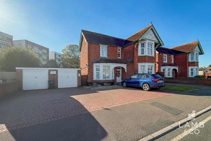 1 Bedroom Flat To Rent In Holland Road, Clacton-On-Sea, CO15