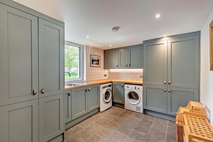 5 Bedroom Equestrian Facility For Sale In Manns Hill, Burghfield Common, Reading, Berkshire, RG7