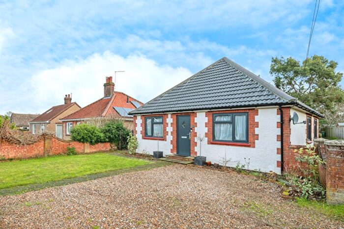 3 Bedroom Detached Bungalow For Sale In Oak Road, North Walsham, NR28