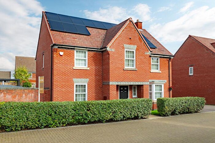 4 Bedroom Detached House For Sale In Little Beanhills, Marston Moretaine, MK43
