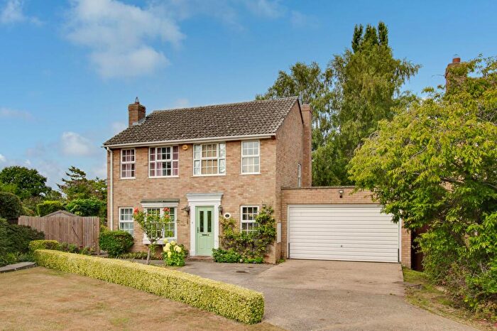 4 Bedroom Detached House For Sale In Meadow View, Eltisley, PE19