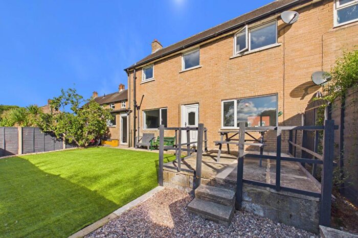 3 Bedroom Semi-Detached House To Rent In Abbotts Close, Aberford, Leeds, West Yorkshire, LS25