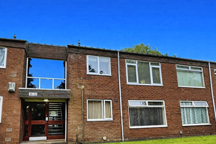 2 Bedroom Flat For Sale In Lakeside Walk, Brookvale Village, Birmingham, B23