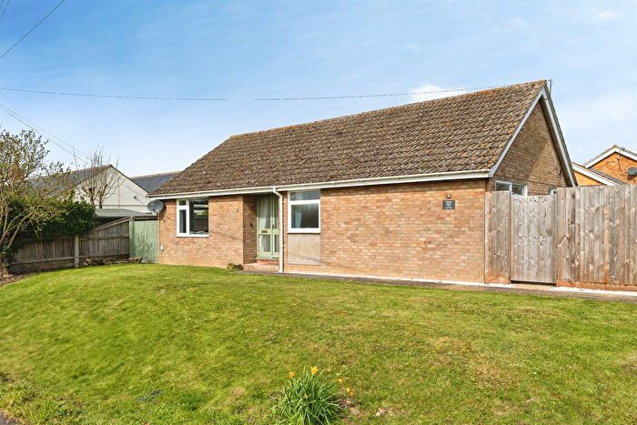 3 Bedroom Detached Bungalow For Sale In West End, Haddenham, Ely, CB6