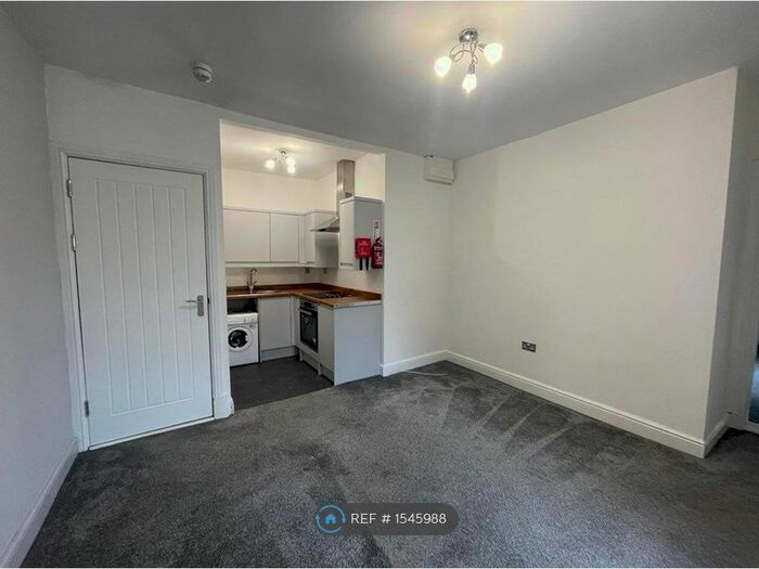1 Bedroom Flat To Rent In Mount Pleasant, Swansea, SA1
