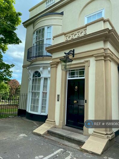 3 Bedroom Flat To Rent In Green Park Drive, Doncaster, DN1