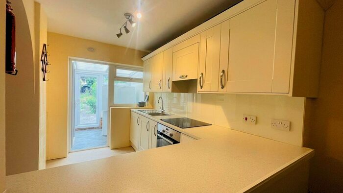 4 Bedroom Terraced House To Rent In Water Lane, Ilford, IG3