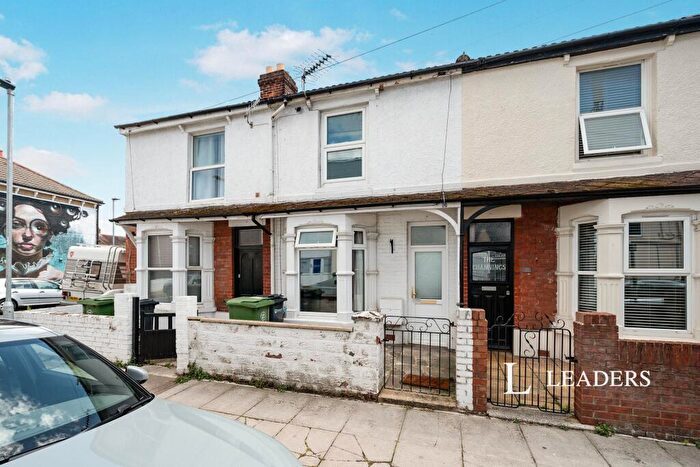2 Bedroom Terraced House To Rent In Haslemere Road, Southsea, PO4