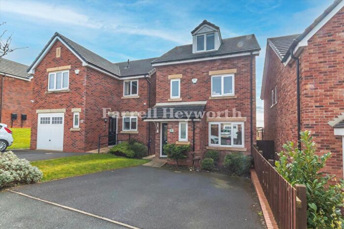 4 Bedroom Detached House For Sale In Truno Close, Blackpool, FY3