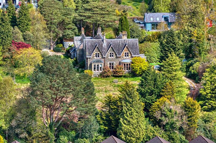 5 Bedroom House For Sale In Station Road, Rhu, Helensburgh, Argyll And Bute, G84