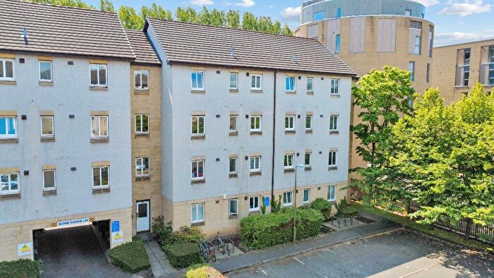 2 Bedroom Flat To Rent In Orwell Terrace, Dalry, Edinburgh, EH11