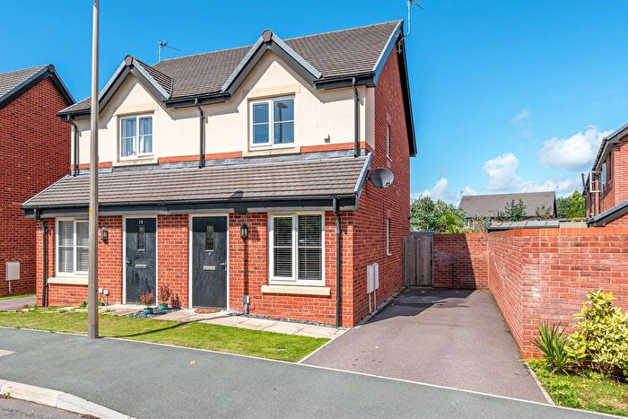 2 Bedroom Semi-Detached House For Sale In Parker Drive, Helsby, Frodsham, WA6