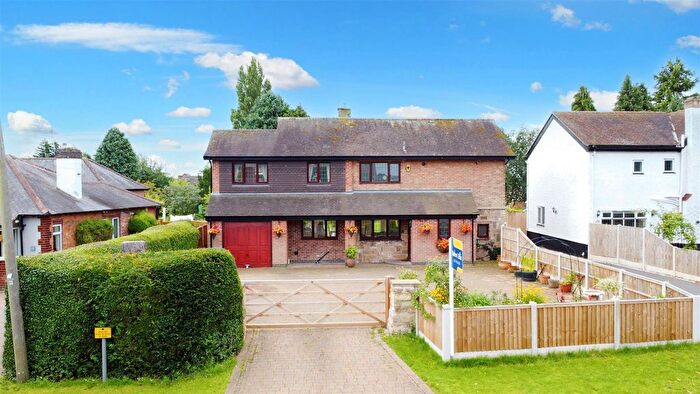 4 Bedroom Detached House For Sale In Wilsthorpe Road, Breaston, Derbyshire, DE72