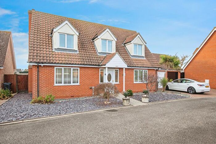 4 Bedroom Detached House For Sale In St. Johns Road, Clacton-On-Sea, CO16